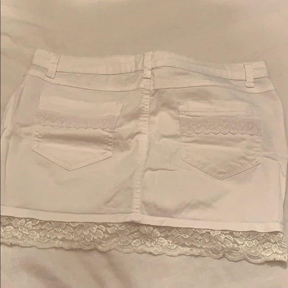 Skirt - Picture 4 of 5